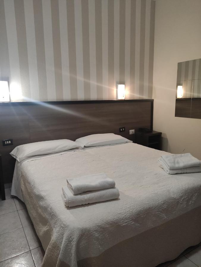 Hotel Salus Milano Ngoại thất bức ảnh