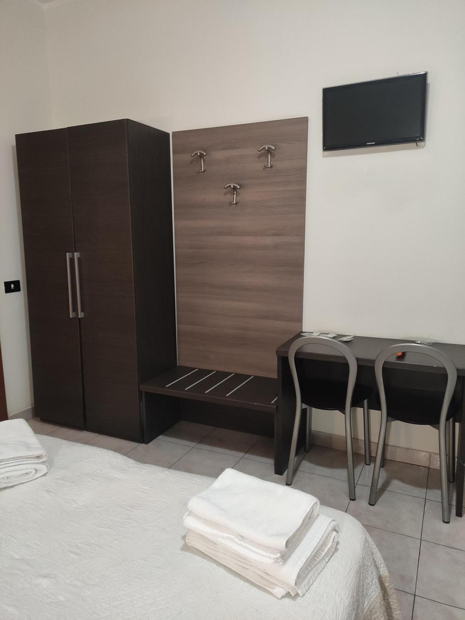 Hotel Salus Milano Ngoại thất bức ảnh