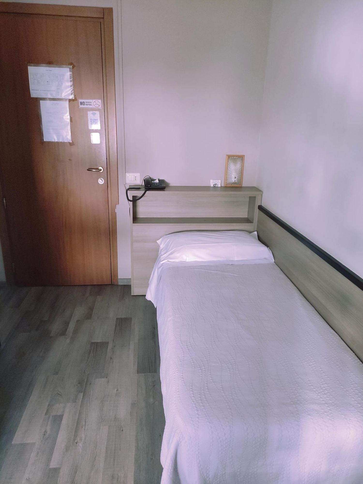 Hotel Salus Milano Ngoại thất bức ảnh