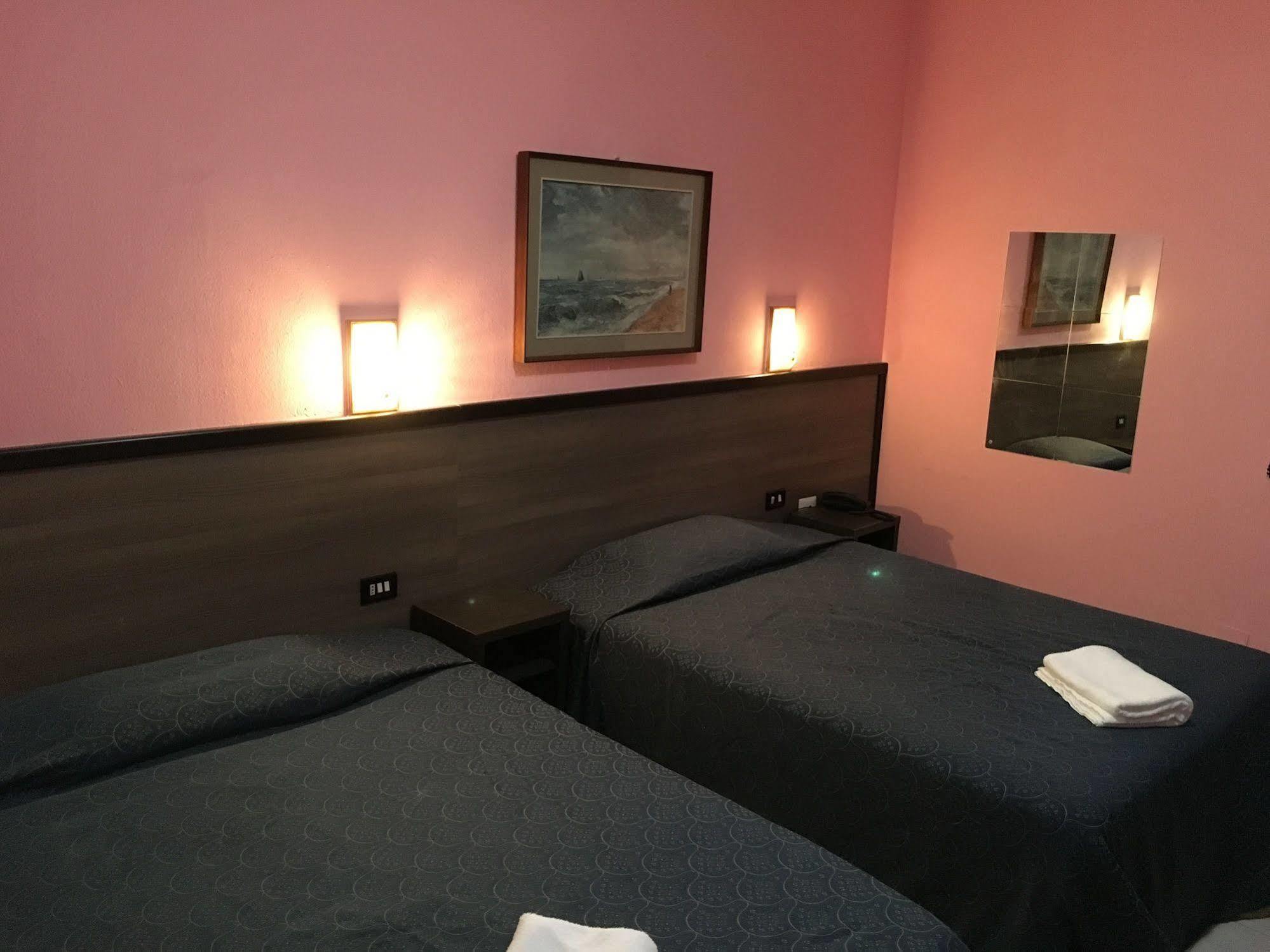 Hotel Salus Milano Ngoại thất bức ảnh